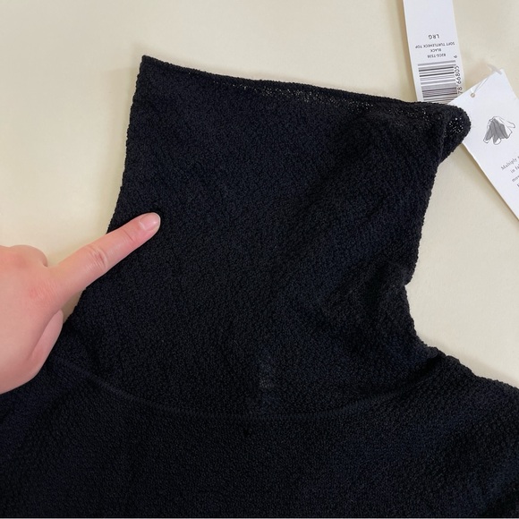 NWT Eileen Fisher Soft Turtleneck Long Sleeve Top in Black Italian Yarn Natural - Picture 5 of 8
